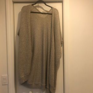 SOLD: Aritzia oversized cardigan